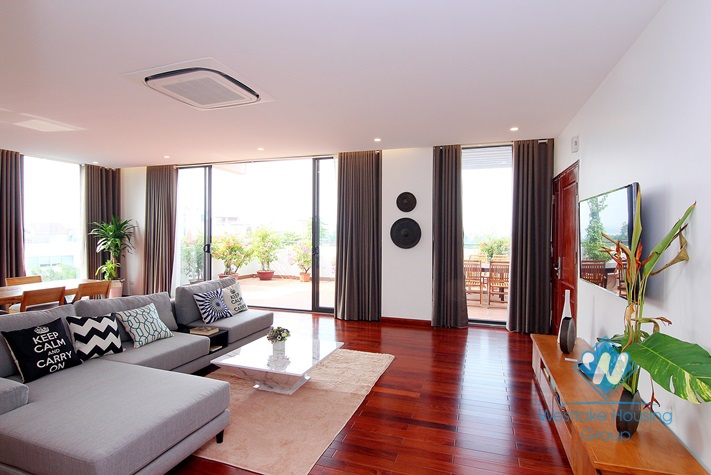 A Luxury and Morden 02 bedrooms apartment with big balcony for rent in Tay Ho area.